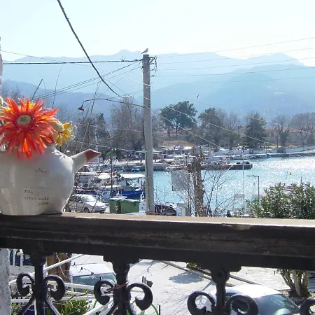 Captain's Thasos
